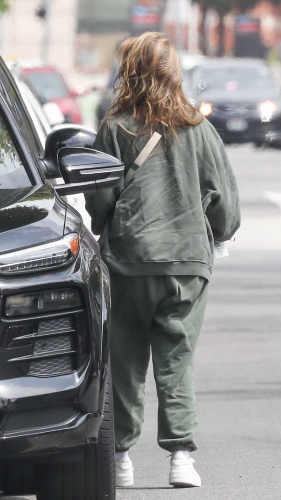 Jessica Alba in an Olive Sweatsuit