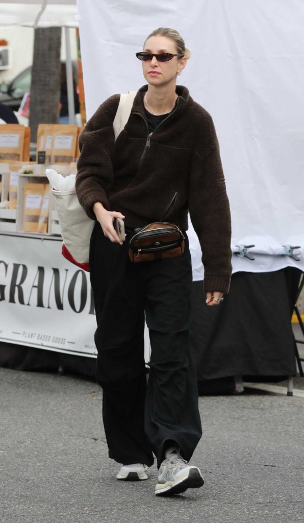 Whitney Port in a Black Pants