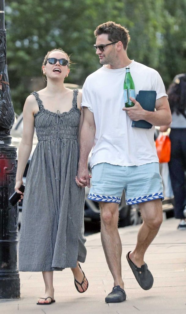 Daisy Ridley in a Grey Dress