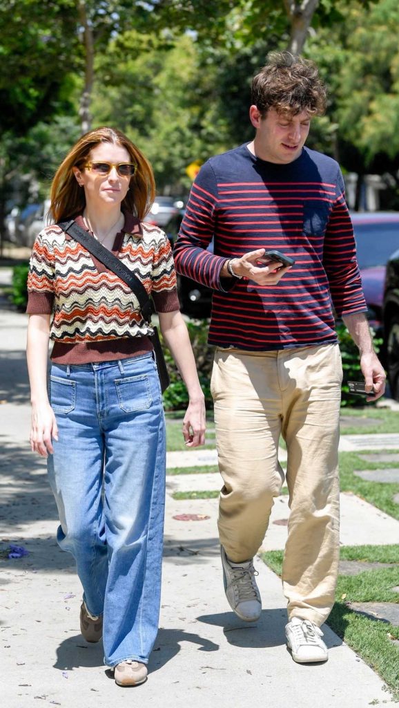 Anna Kendrick in a Blue Jeans