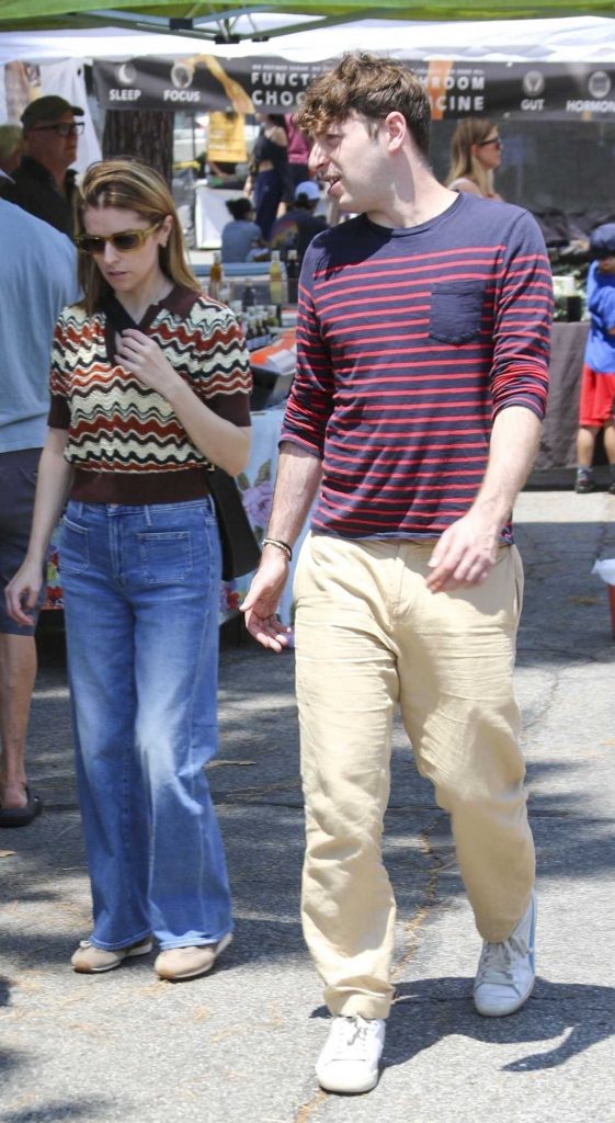 Anna Kendrick in a Blue Jeans