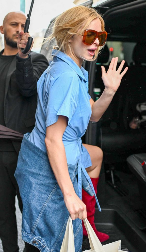 Addison Rae in a Red Knee-Length Suede Boots