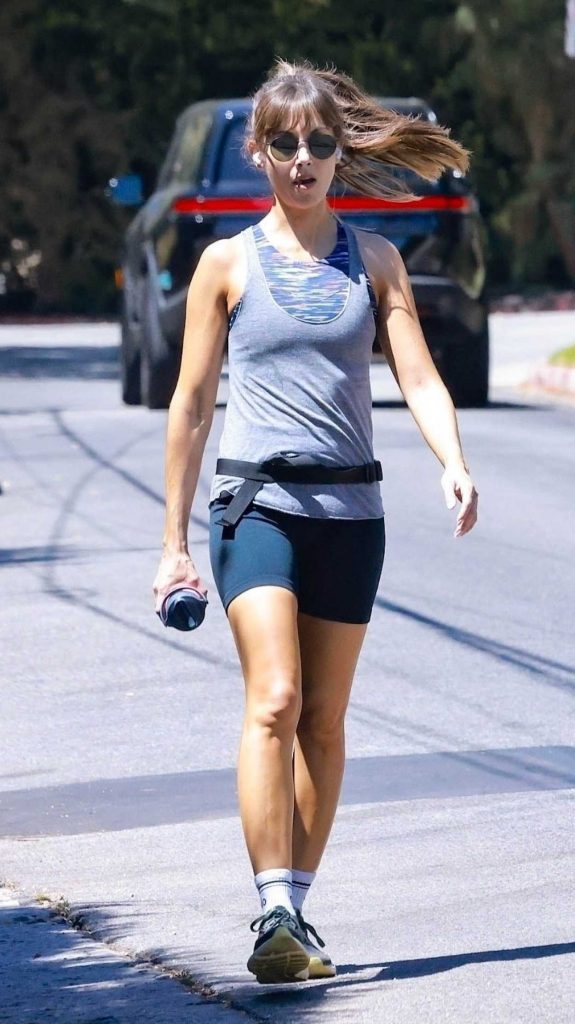 Alison Brie in a Grey Tank Top