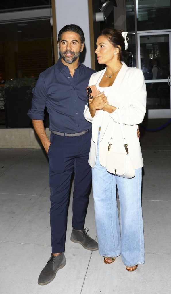 Eva Longoria in a White Blazer