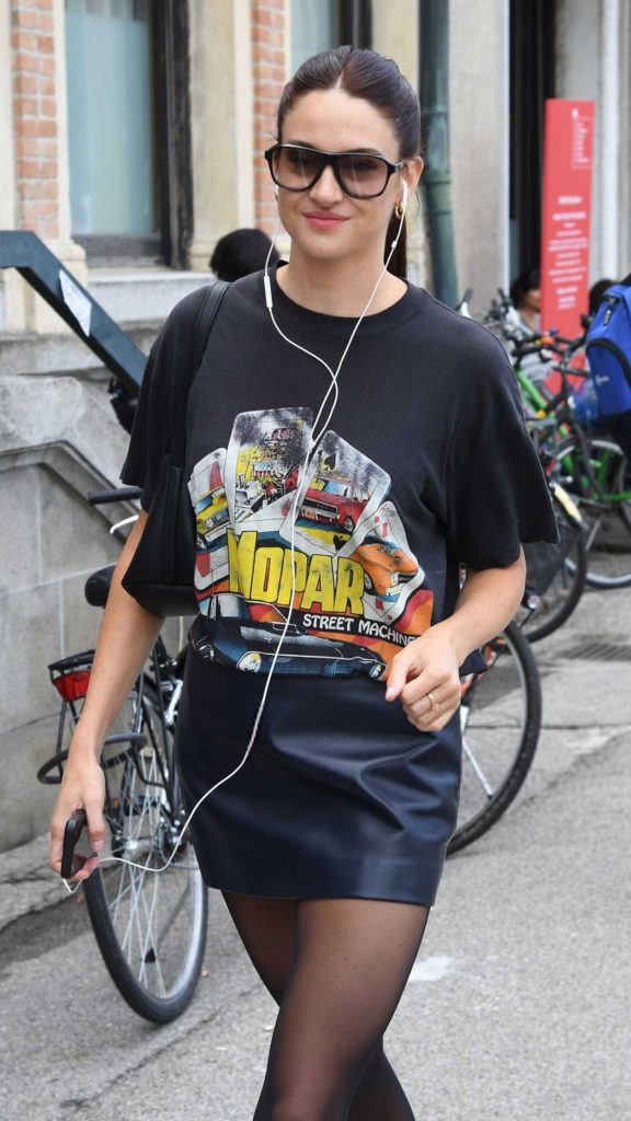 Shailene Woodley in a Black Tee