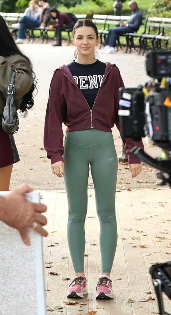 Ella Hunt in an Olive Leggings