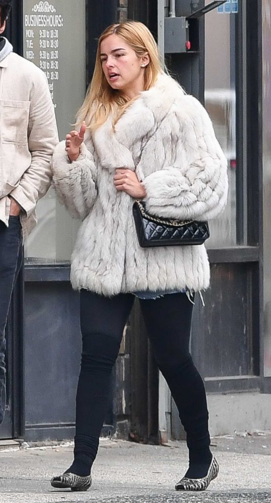 Addison Rae in a Black Leggings