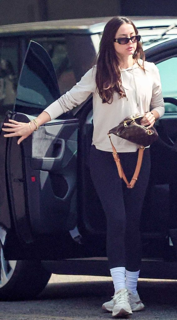 Ana de Armas in a Black Leggings