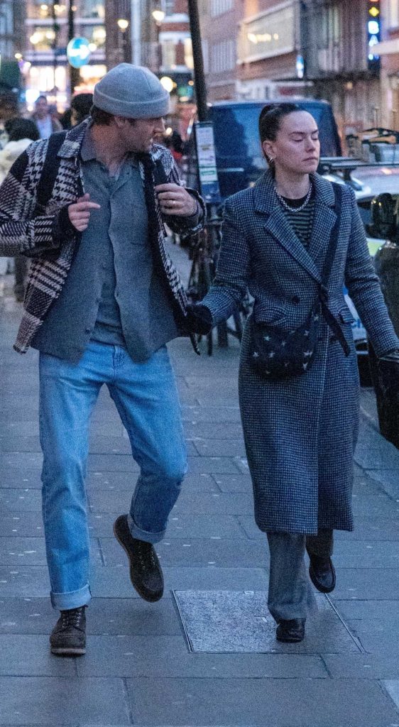 Daisy Ridley in a Grey Plaid Coat