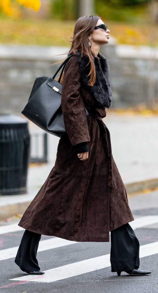 Emily Ratajkowski in a Brown Suede Coat