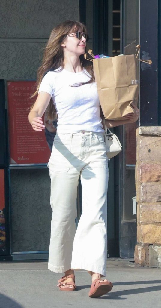 Alison Brie in a White Ensemble