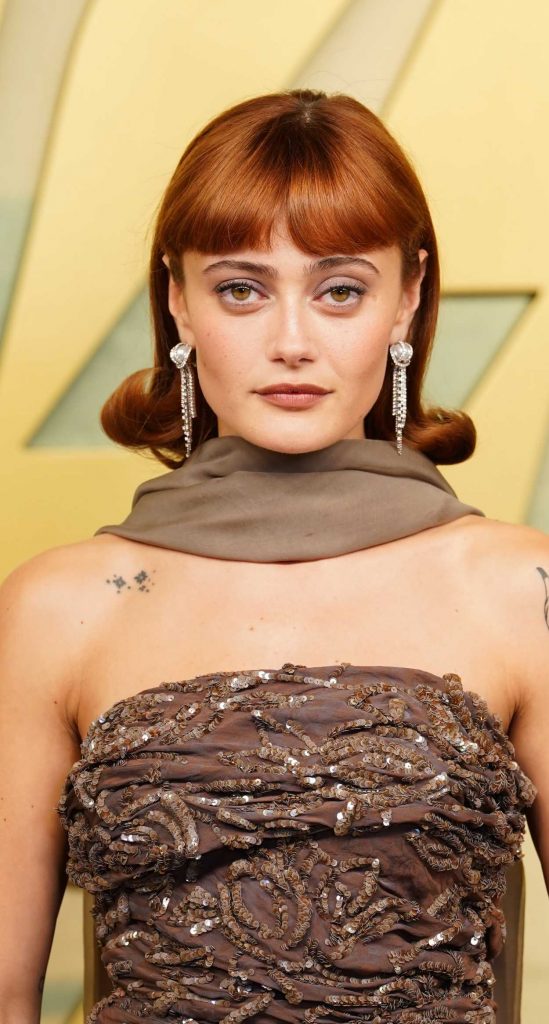 Ella Purnell