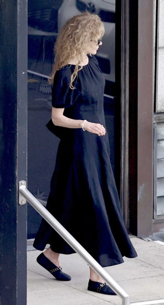 Nicole Kidman in a Black Dress