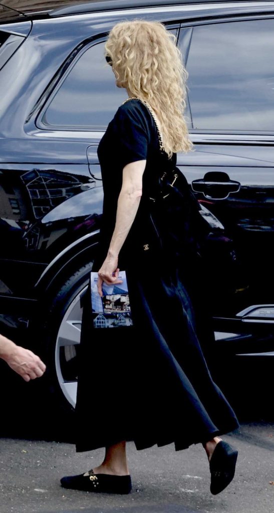 Nicole Kidman in a Black Dress