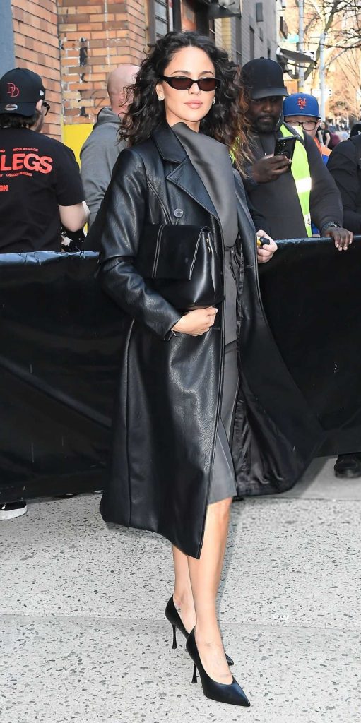 Eiza Gonzalez in a Grey Ensemble