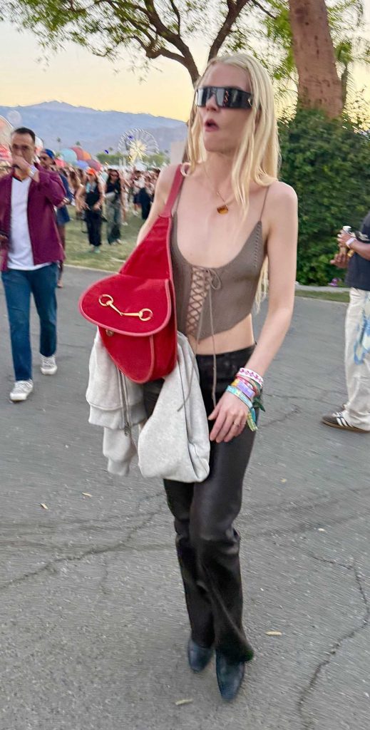 Anya Taylor-Joy in a Tan Knitted Top