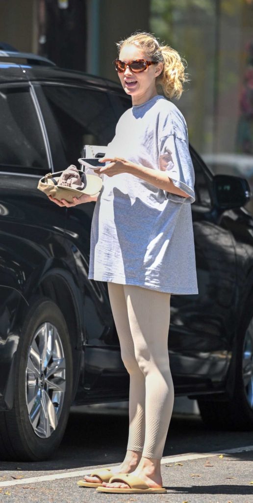 Elsa Hosk in a Grey Oversized Tee