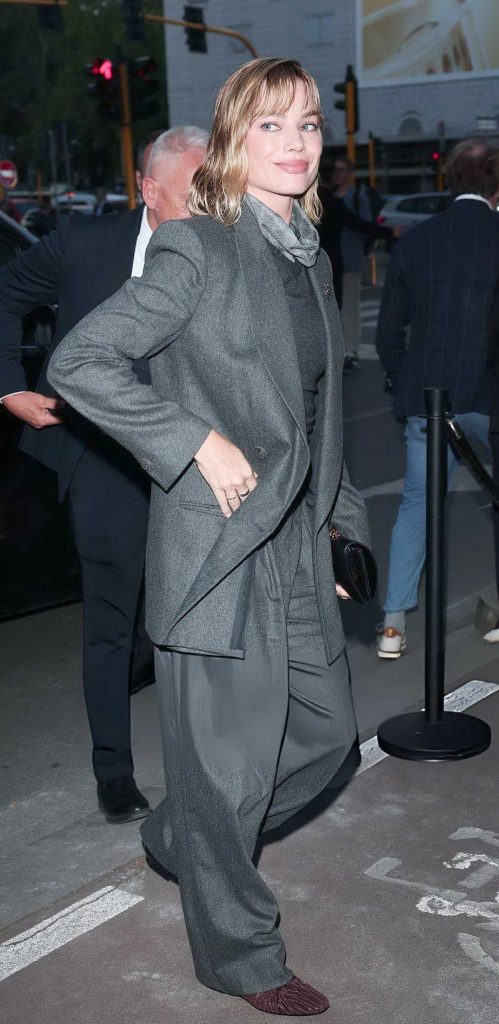Margot Robbie in a Grey Pantsuit