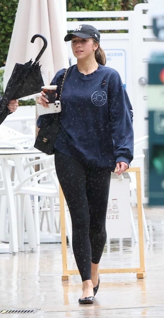 Tate McRae in a Black Cap