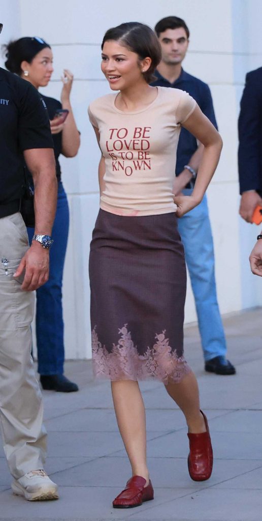 Zendaya in a Beige Tee