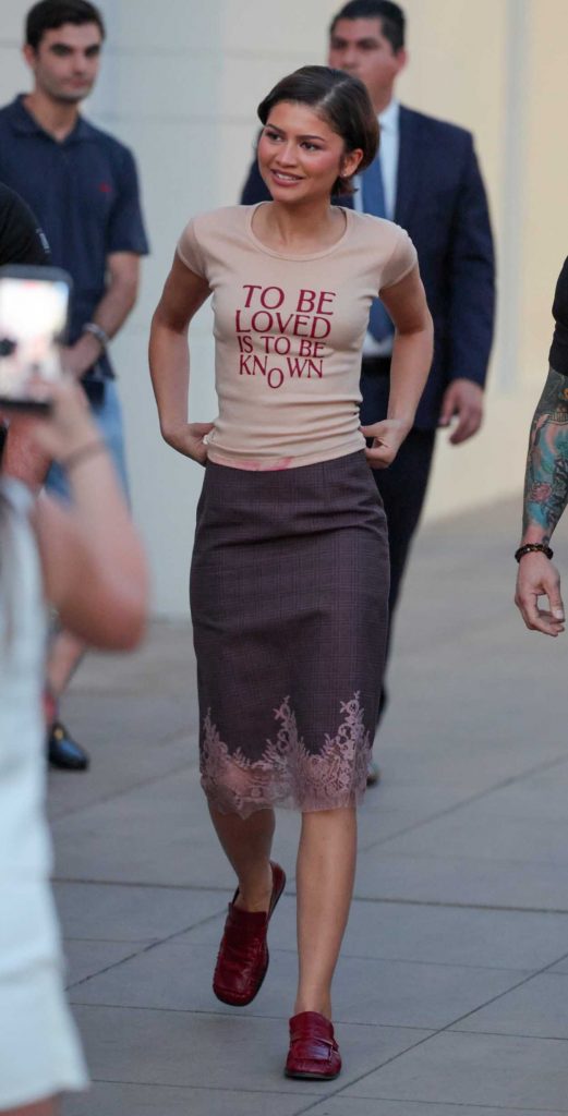 Zendaya in a Beige Tee