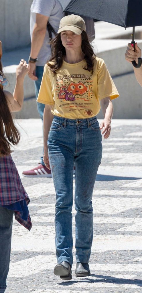 Ana de Armas in a Yellow Tee