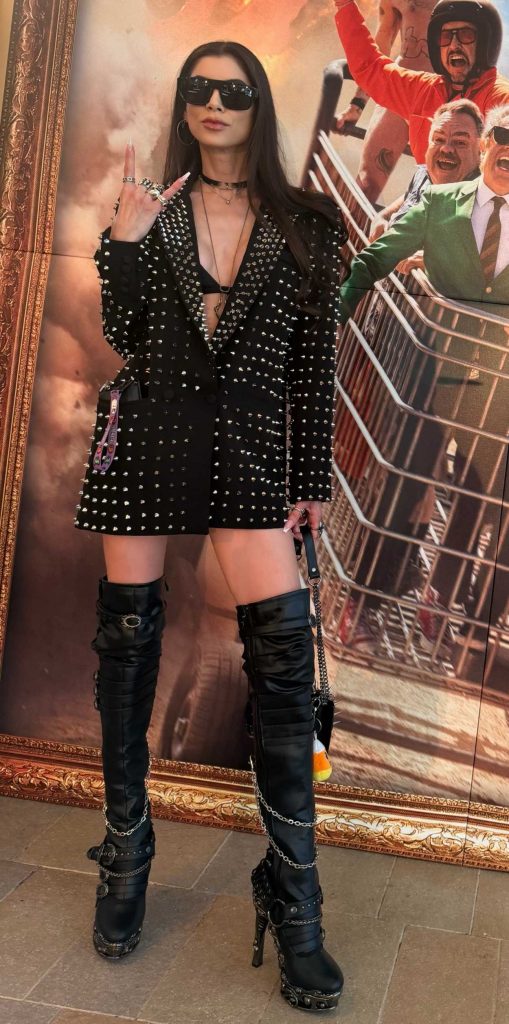 LeeAnna Vamp