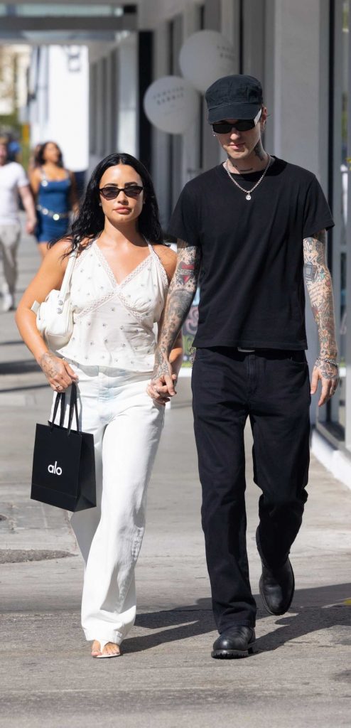 Demi Lovato in a White Jeans