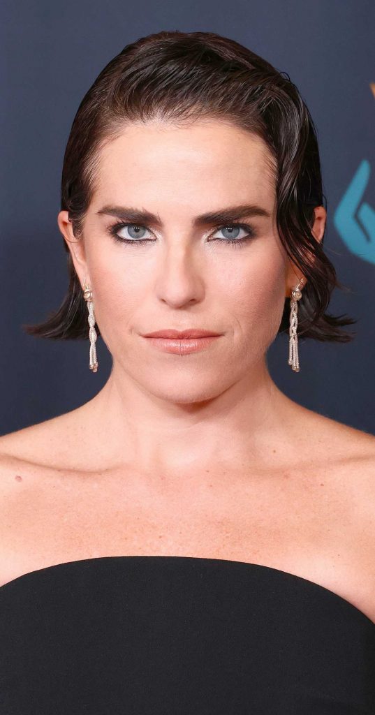 Karla Souza