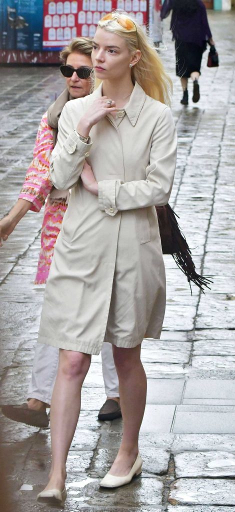 Anya Taylor-Joy in a Beige Trench Coat