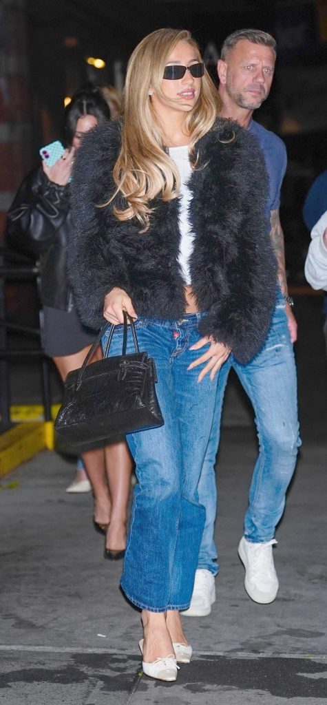 Tate McRae in a Blue Jeans