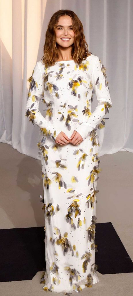 Zoey Deutch
