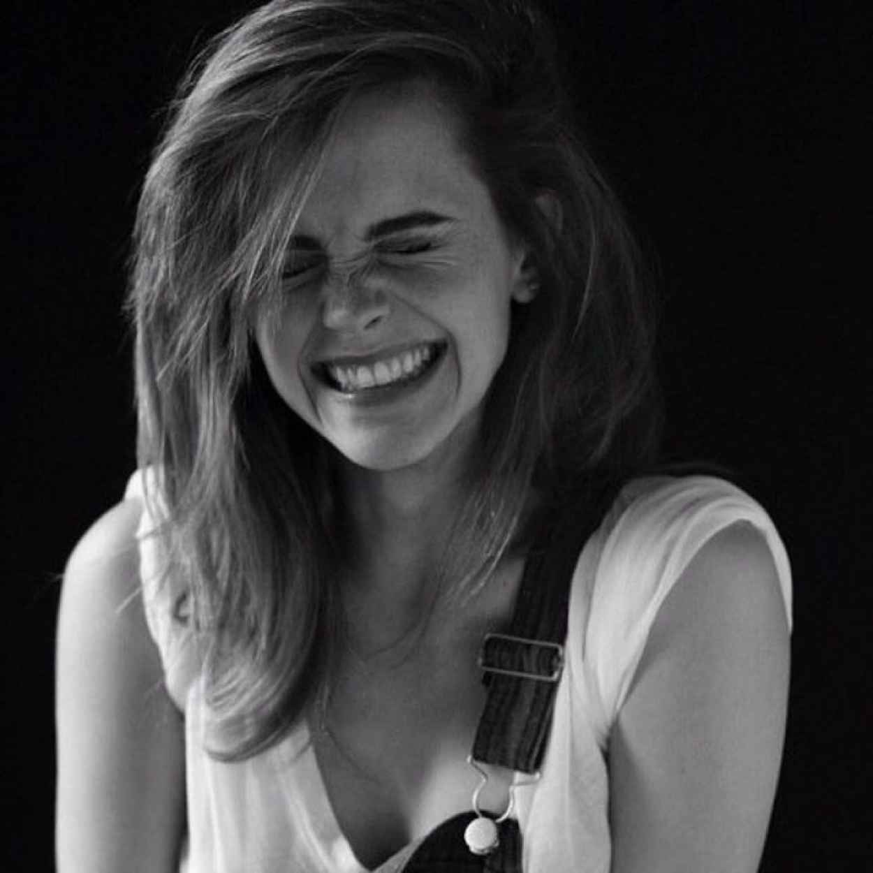 Emma Watson B&W Photoshoot 2015 – Celebsla.com