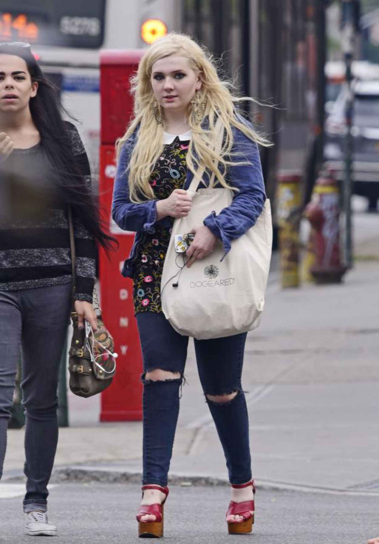 Abigail Breslin Street Style - Out and About in Soho, NY, July 2015-1