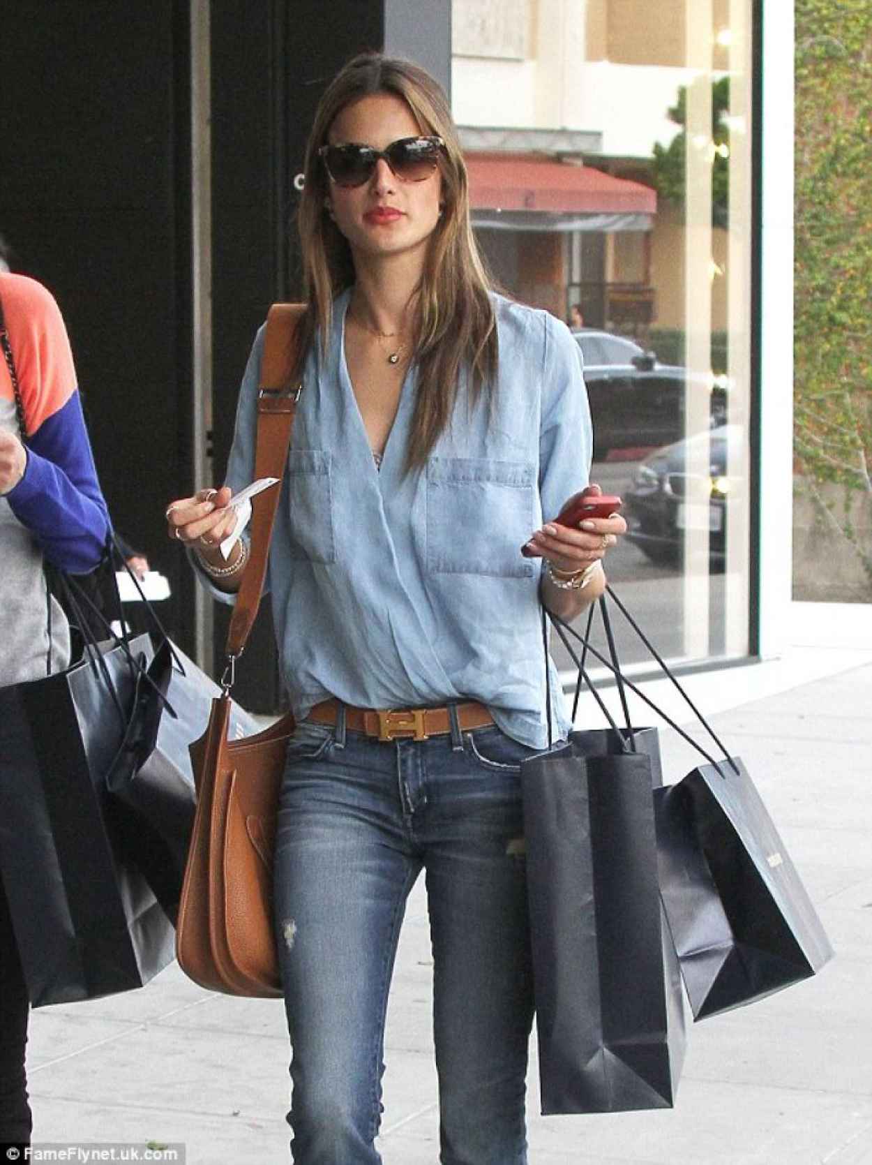 Alessandra Ambrosio Street Style – in Skinny Jeans Out for Shopping ...
