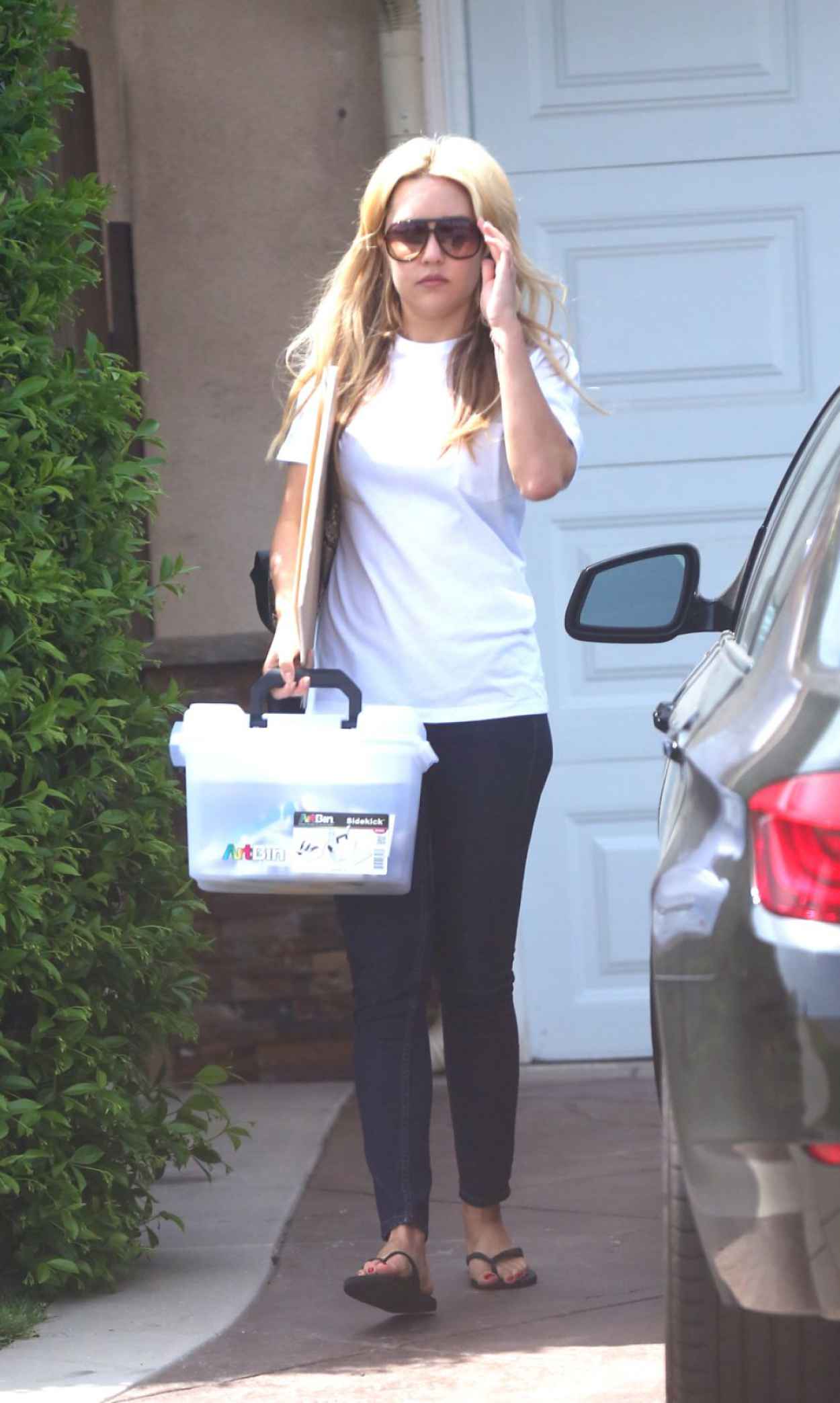 Amanda Bynes - Out in Los Angeles - April 2015-1