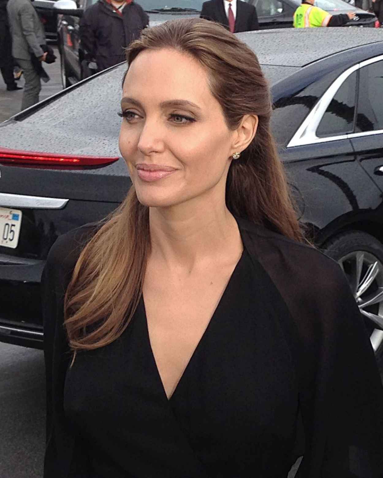Angelina Jolie – Arriving at the 2015 Independent Spirit Awards ...