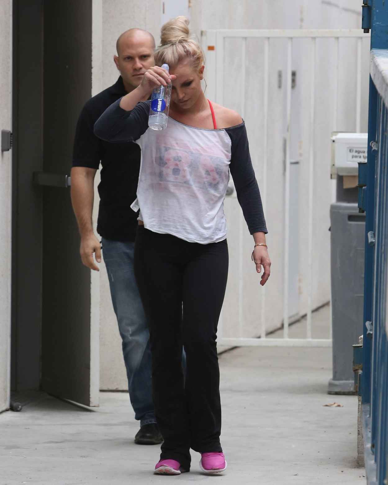 Britney Spears At a Gym in Thousand Oaks-5