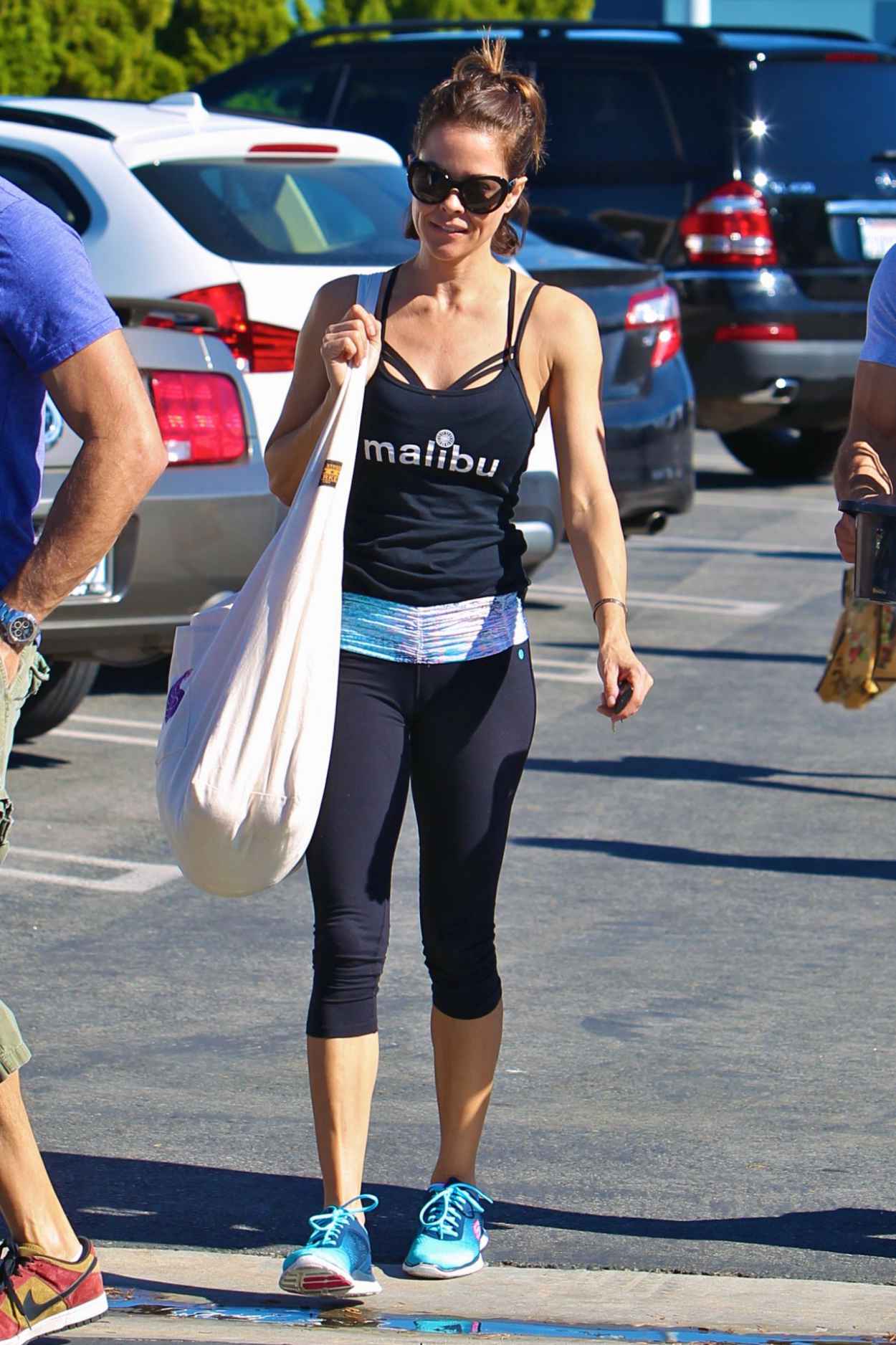 Brooke Burke Booty In Tights Out In Malibu January 2015