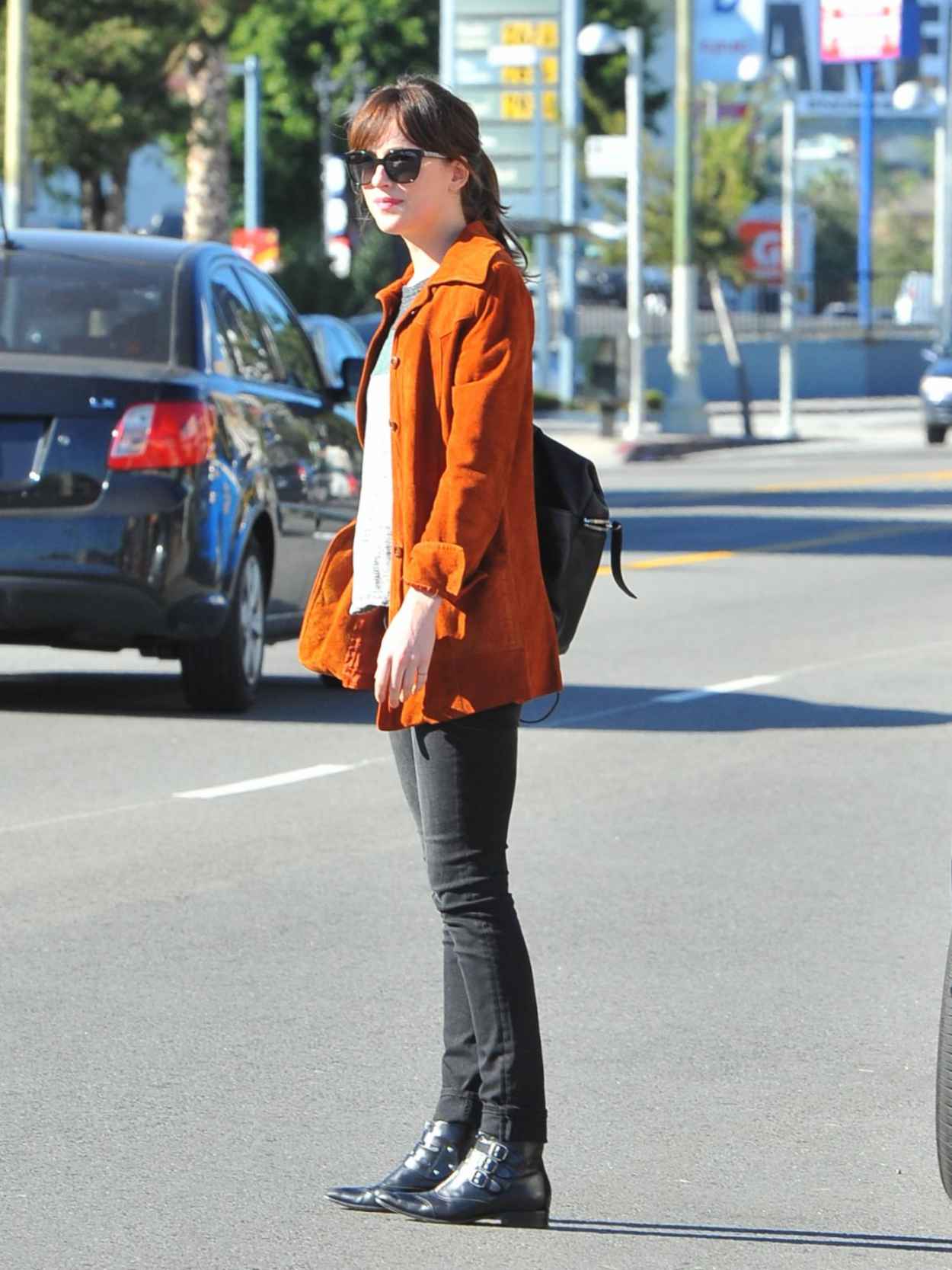 Dakota Johnson Casual Style Out In Los Angeles January 2015 