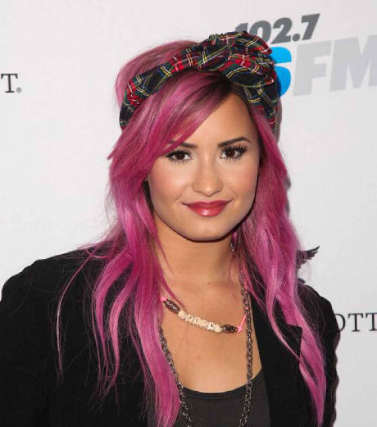 Demi Lovato – Backstage at The GRAMMYs & Pre-Party – January 2015 ...