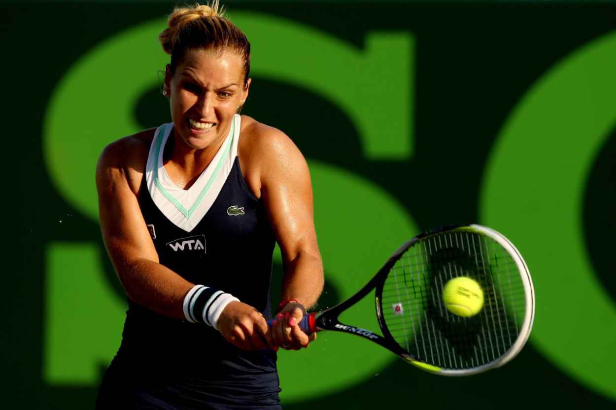 Dominika Cibulkova – Miami 2015 Sony Ericsson Open 3rd Round – celebsla.com