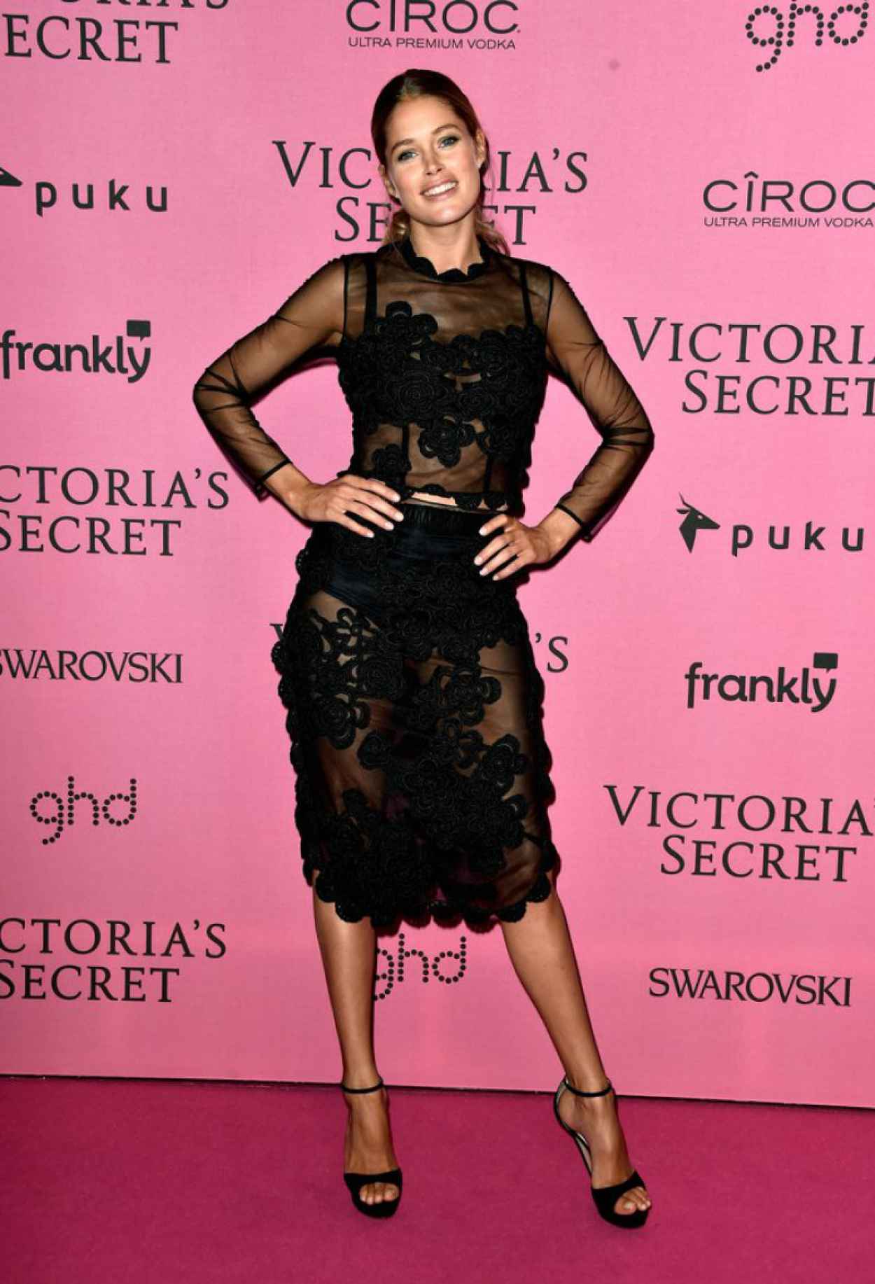 Doutzen Kroes 2015 Victorias Secret Fashion Show in London After Party ...