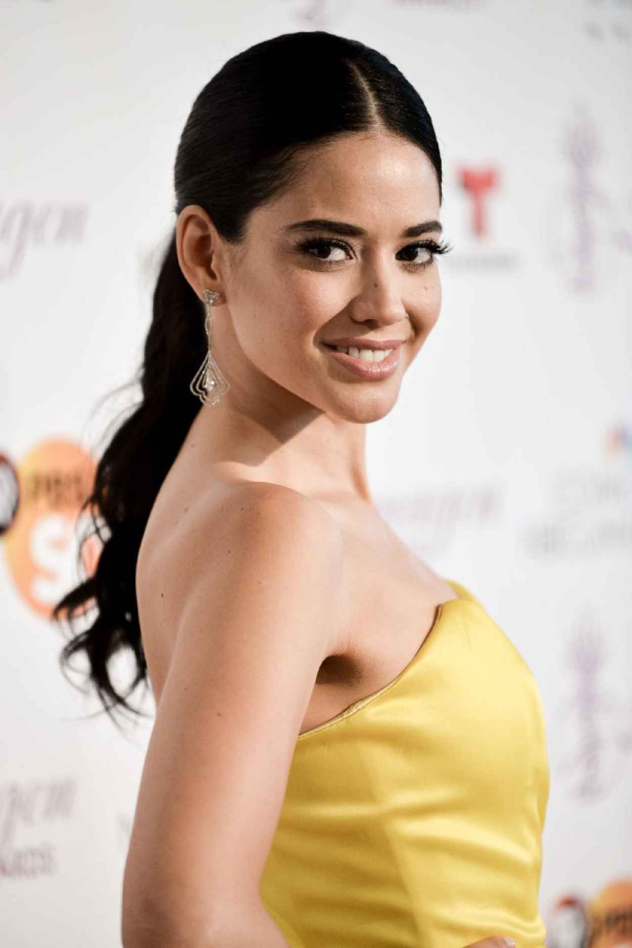 Edy Ganem – Imagen Awards 2015 – celebsla.com