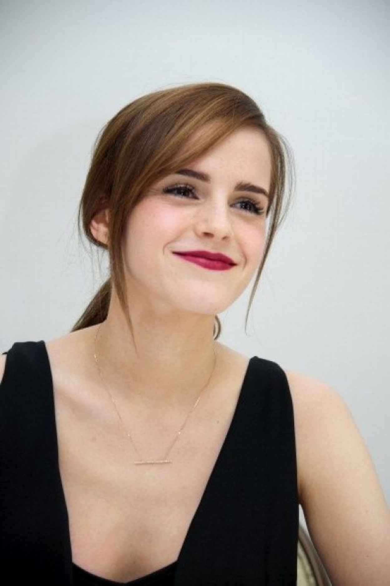 Emma Watson at Noah Photocall - Four Seasons Hotel in Los Angeles, March 2015-2