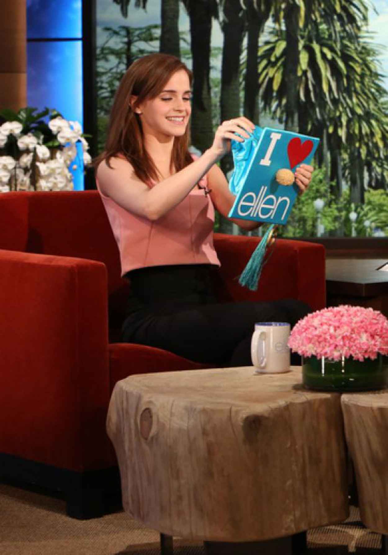 Emma Watson - The Ellen Show - March 2015-3