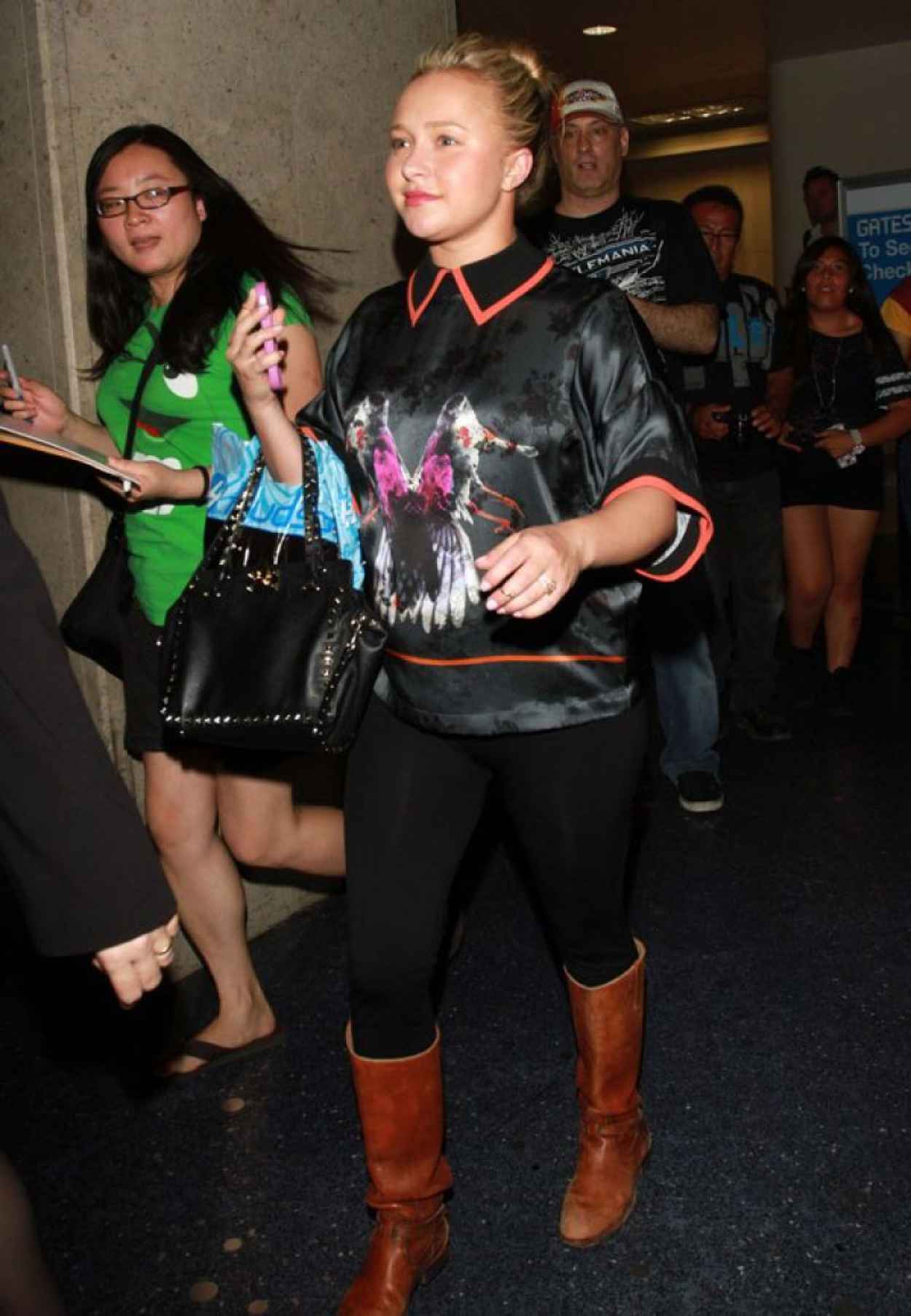 Hayden Panettiere at LAX Airport - September 2015-1