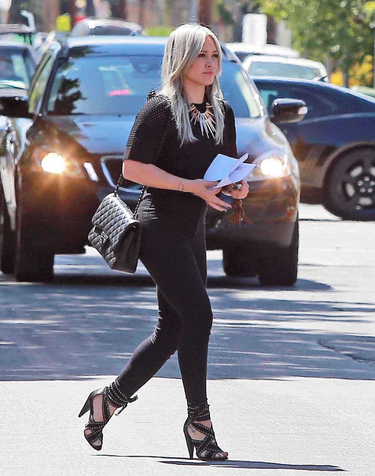 Hilary Duff Casual Style – Out in West Hollywood, May 2015 – celebsla.com