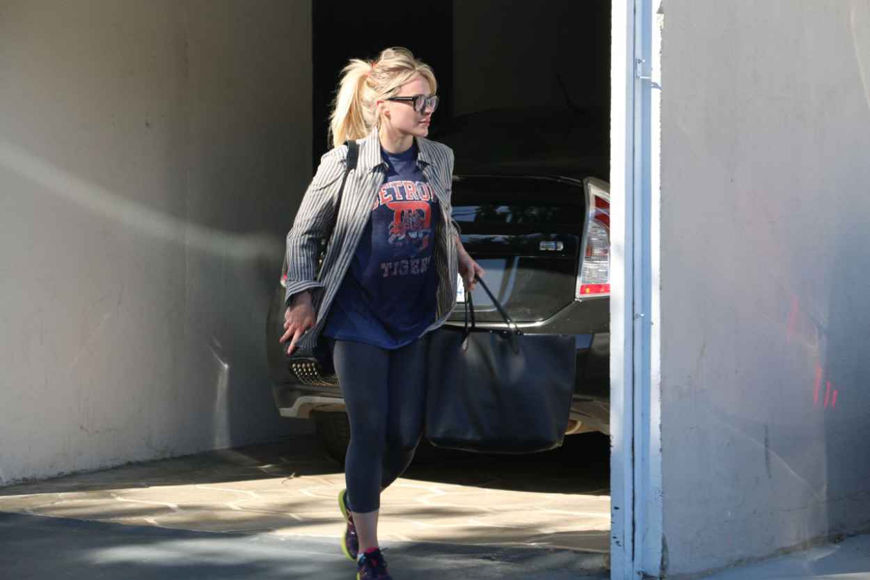 Hilary Duff - Leaving the Gym in Beverly Hills, January 2015-2