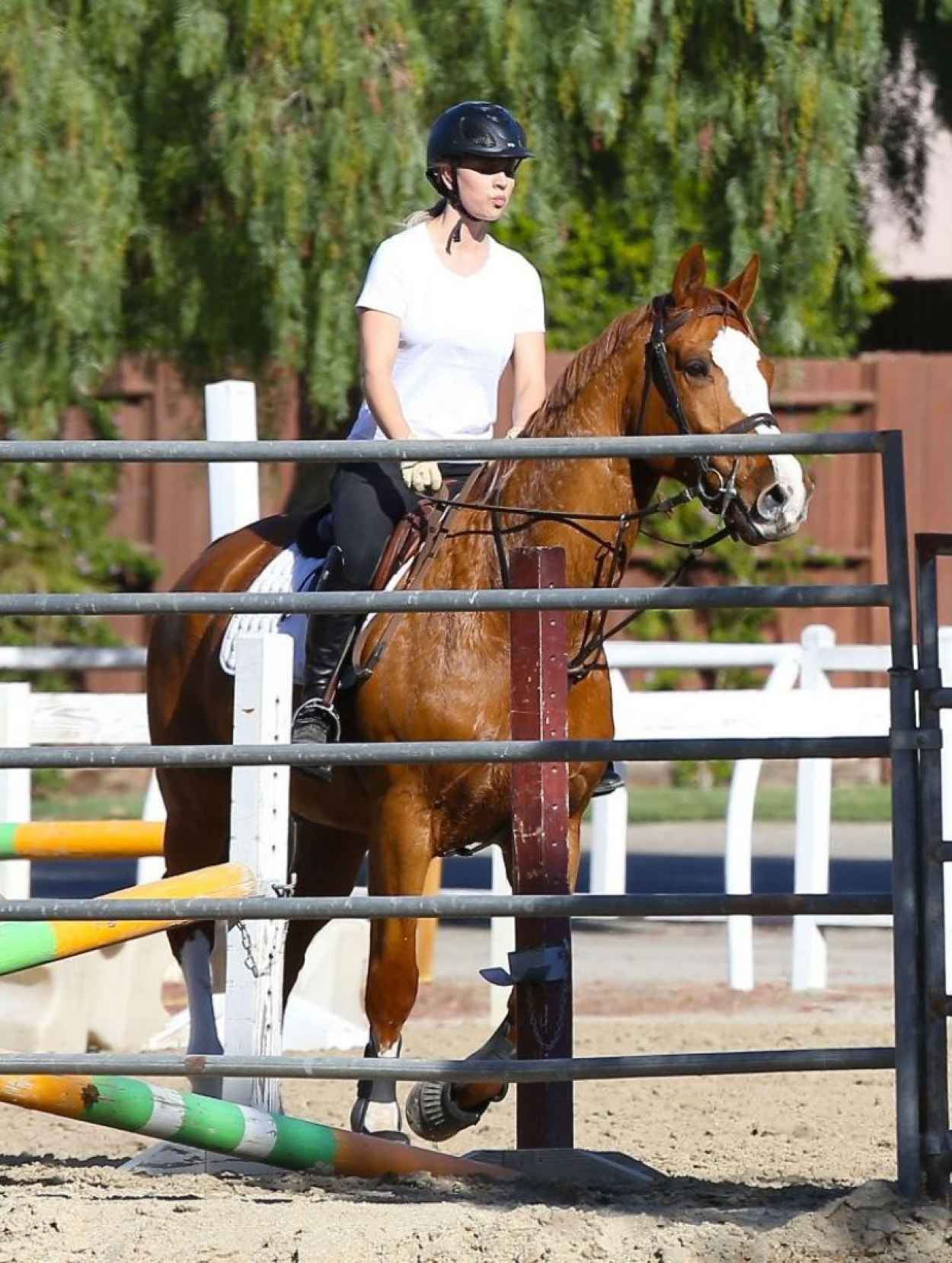 Kaley Cuoco – Horseback Riding in Moorpark – January 2015 – celebsla.com